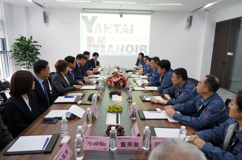 Delegation from Korea’s IK Co., Ltd. Visits Yantai Manoir; Exclusive Distribution Agreement for South Korea Signed